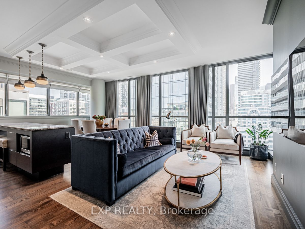 8 Charlotte St, #1403