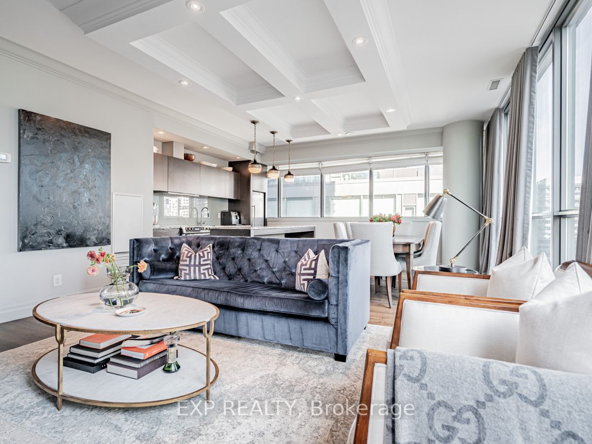 8 Charlotte St, #1403