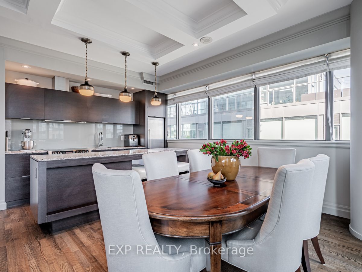 8 Charlotte St, #1403