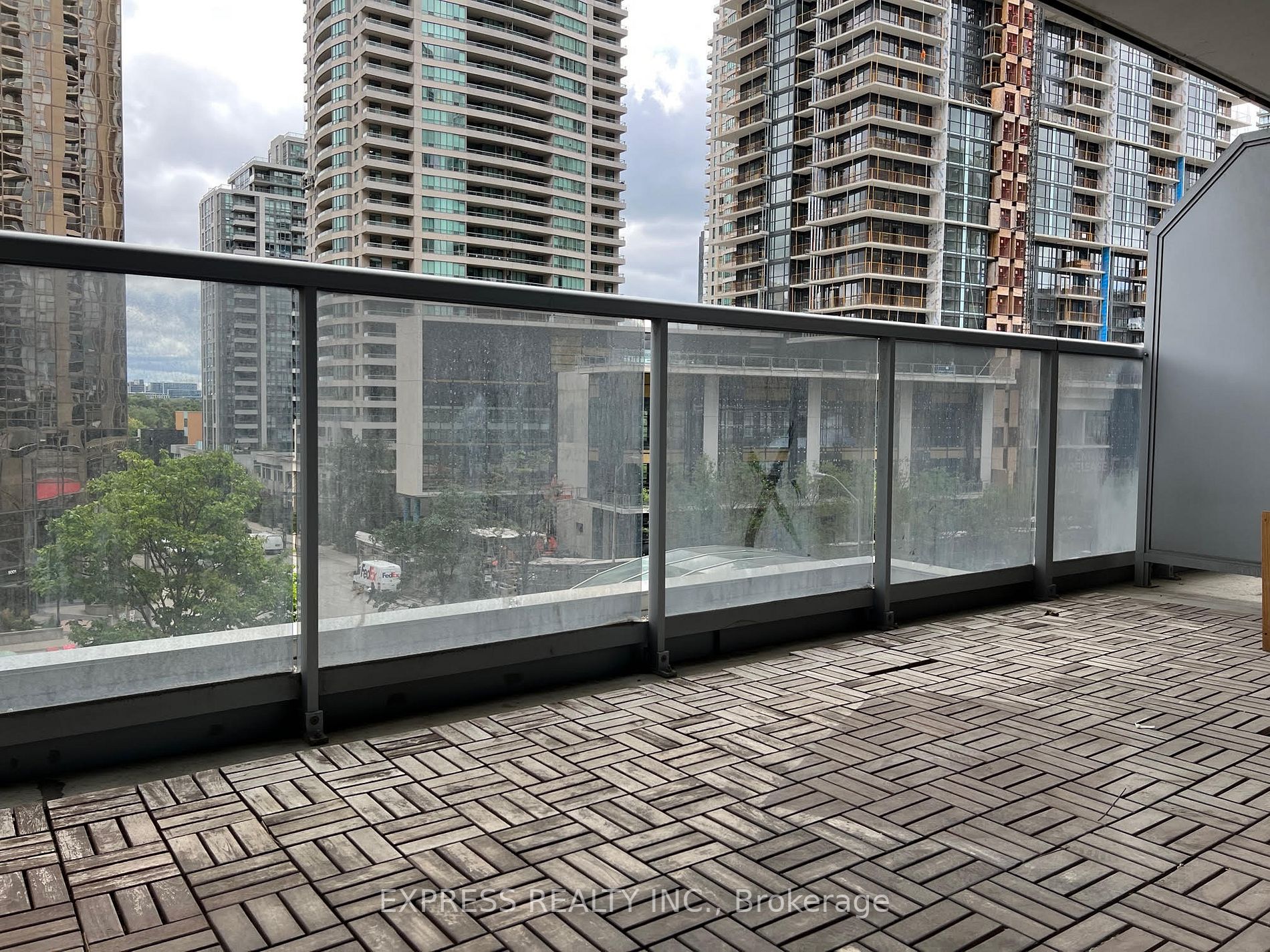4978 Yonge St, #601