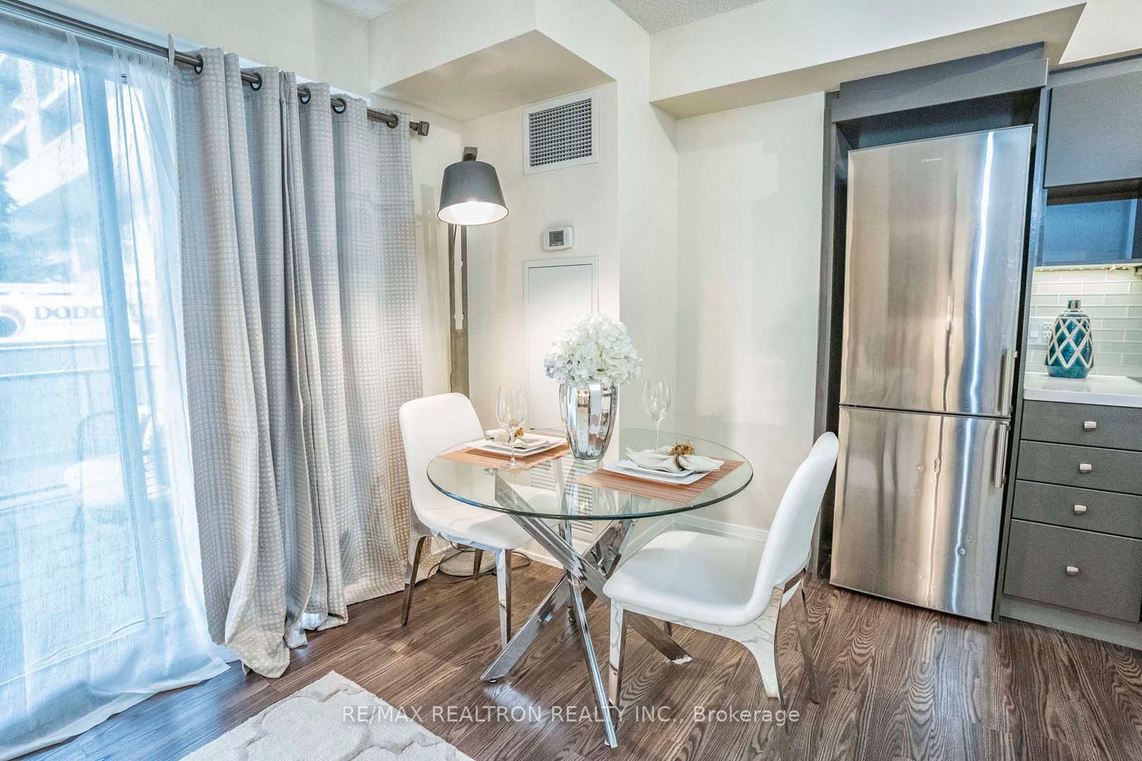 555 Wilson Ave, #E114