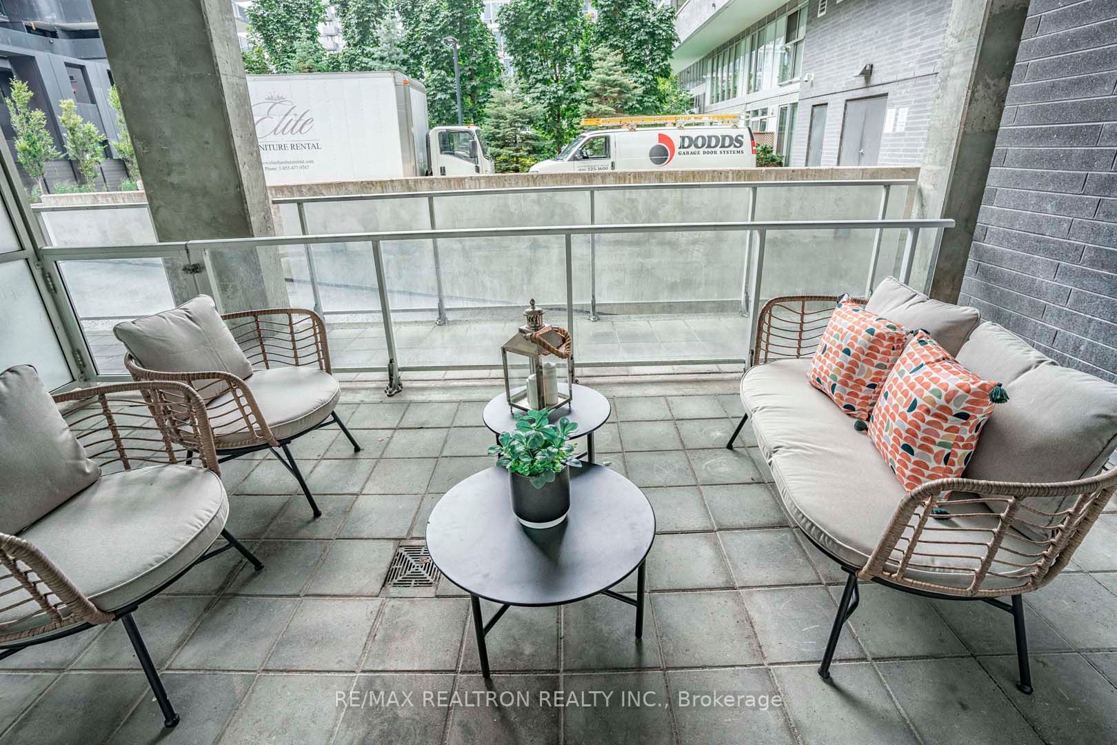 555 Wilson Ave, #E114