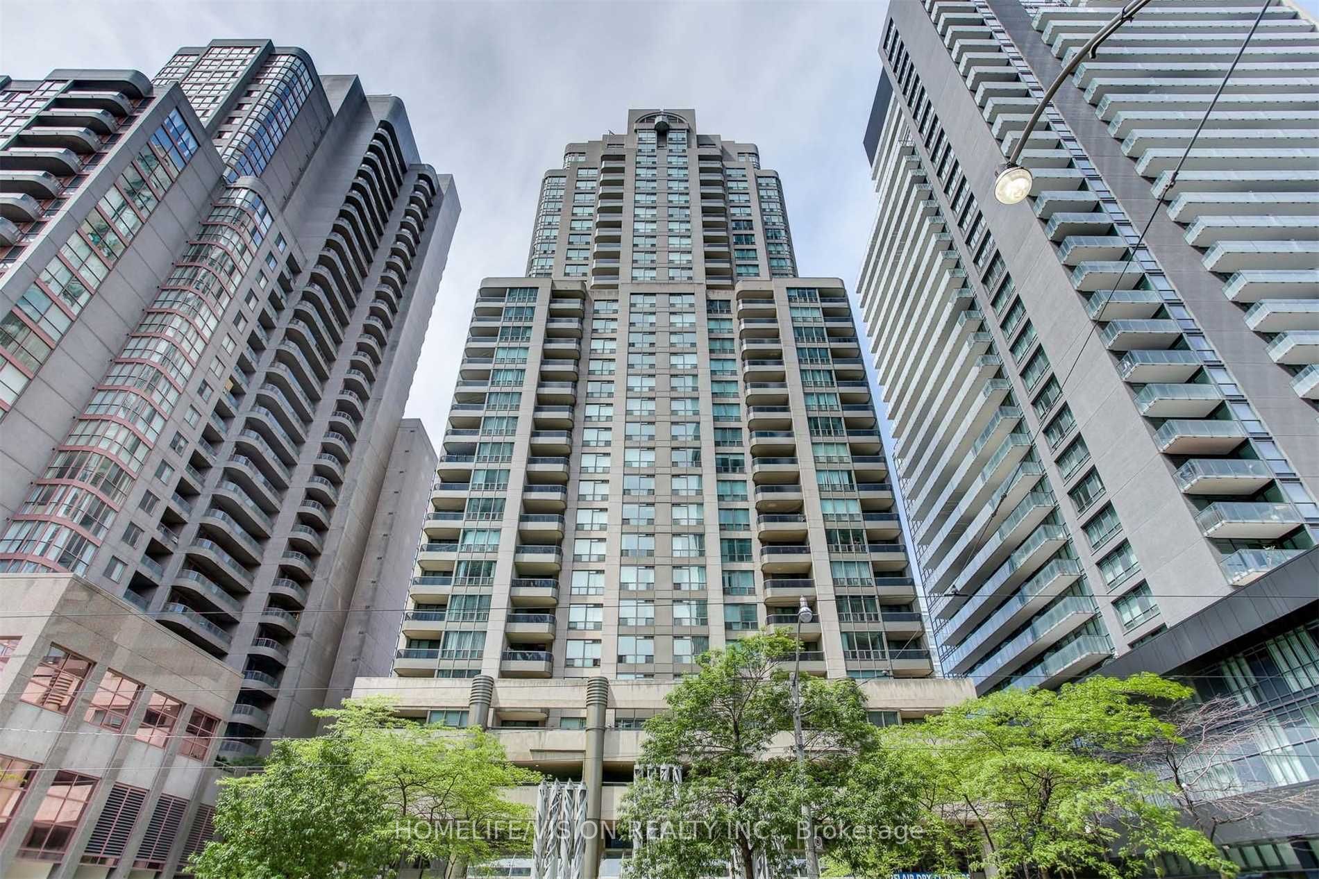 750 Bay St, #1811