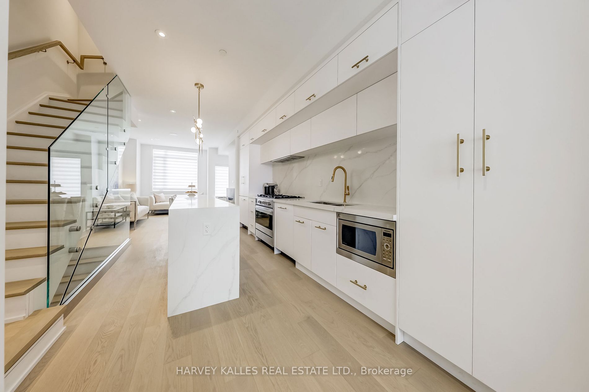 3 Flax Field Lane