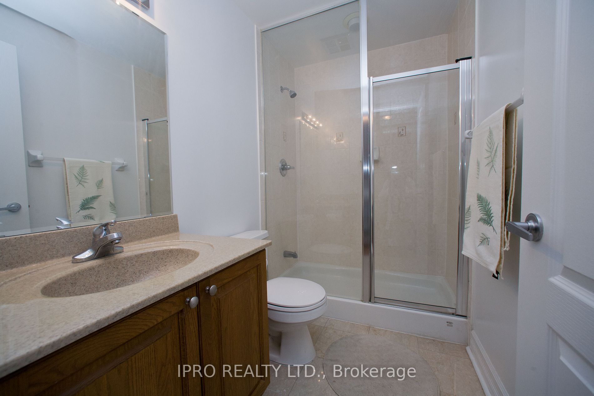 17 Barberry Pl, #Ph304
