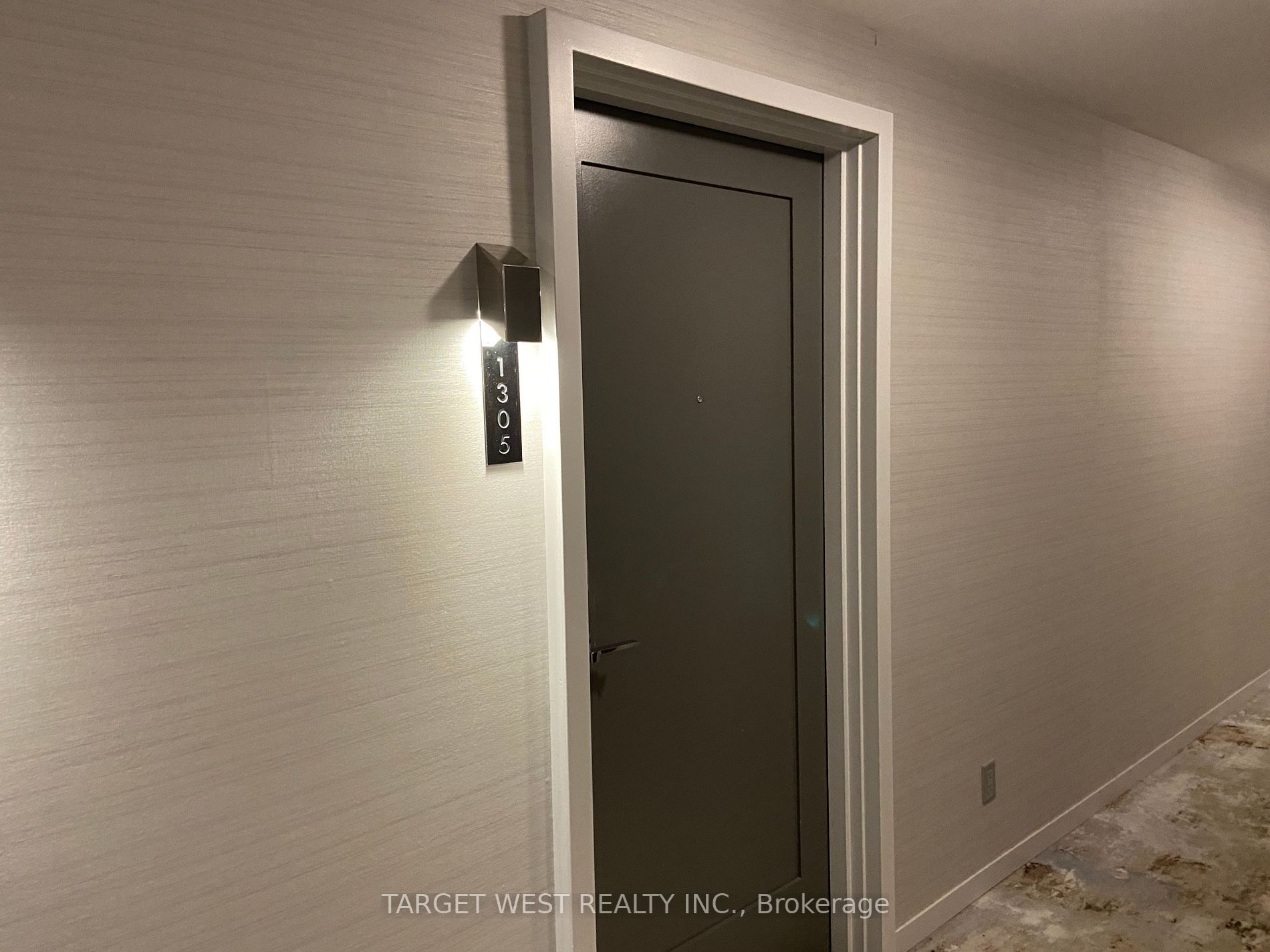 57 St Joseph St, #1305