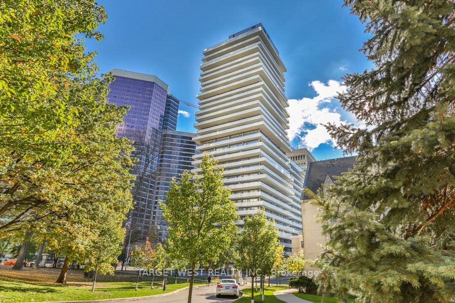 57 St Joseph St, #1305