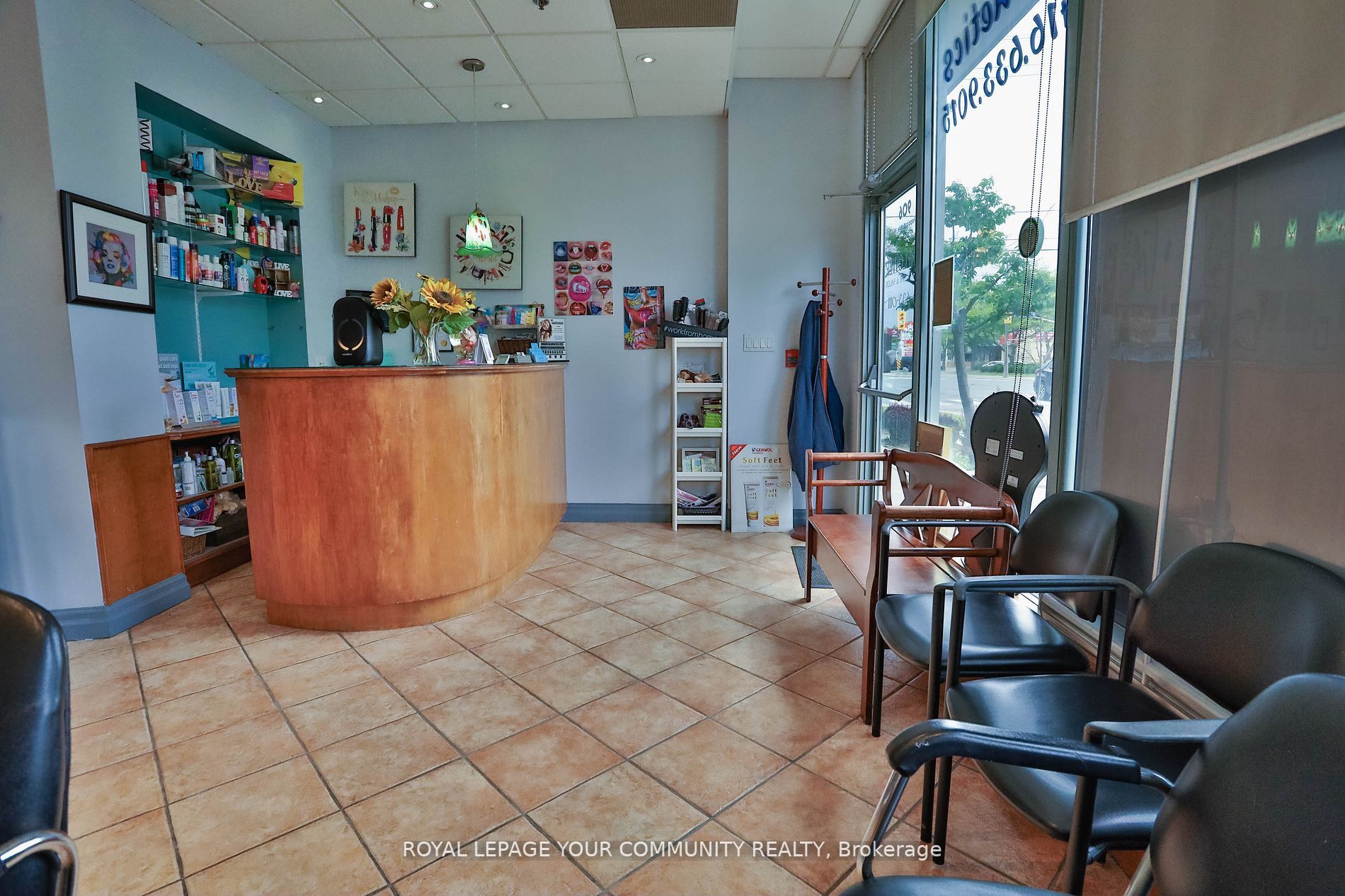 906 Sheppard Ave W, #3
