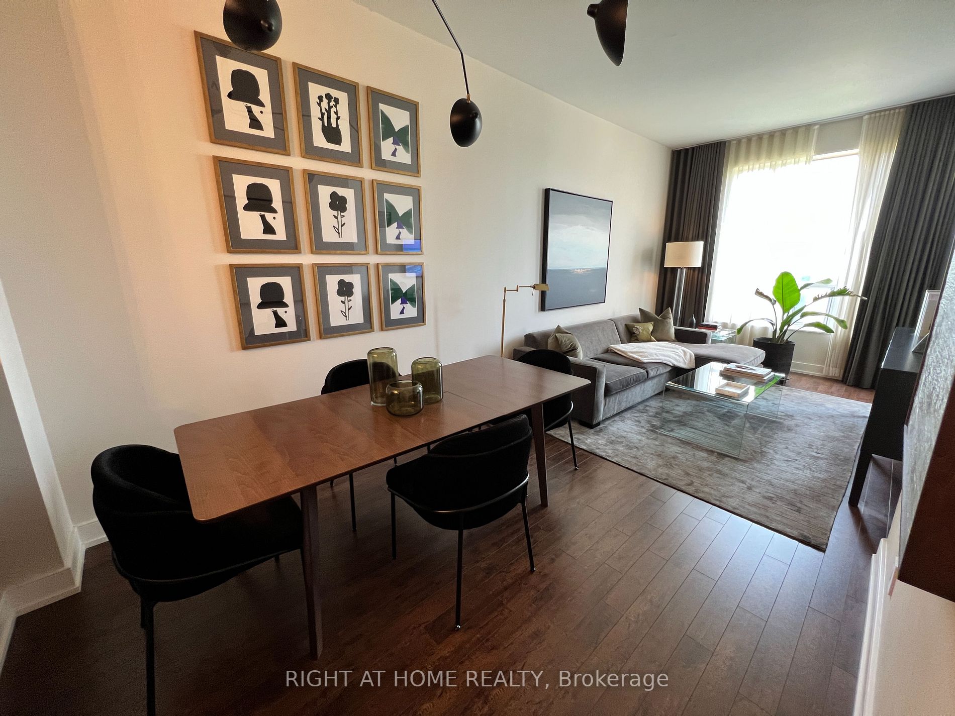 481 Rosewell Ave, #507