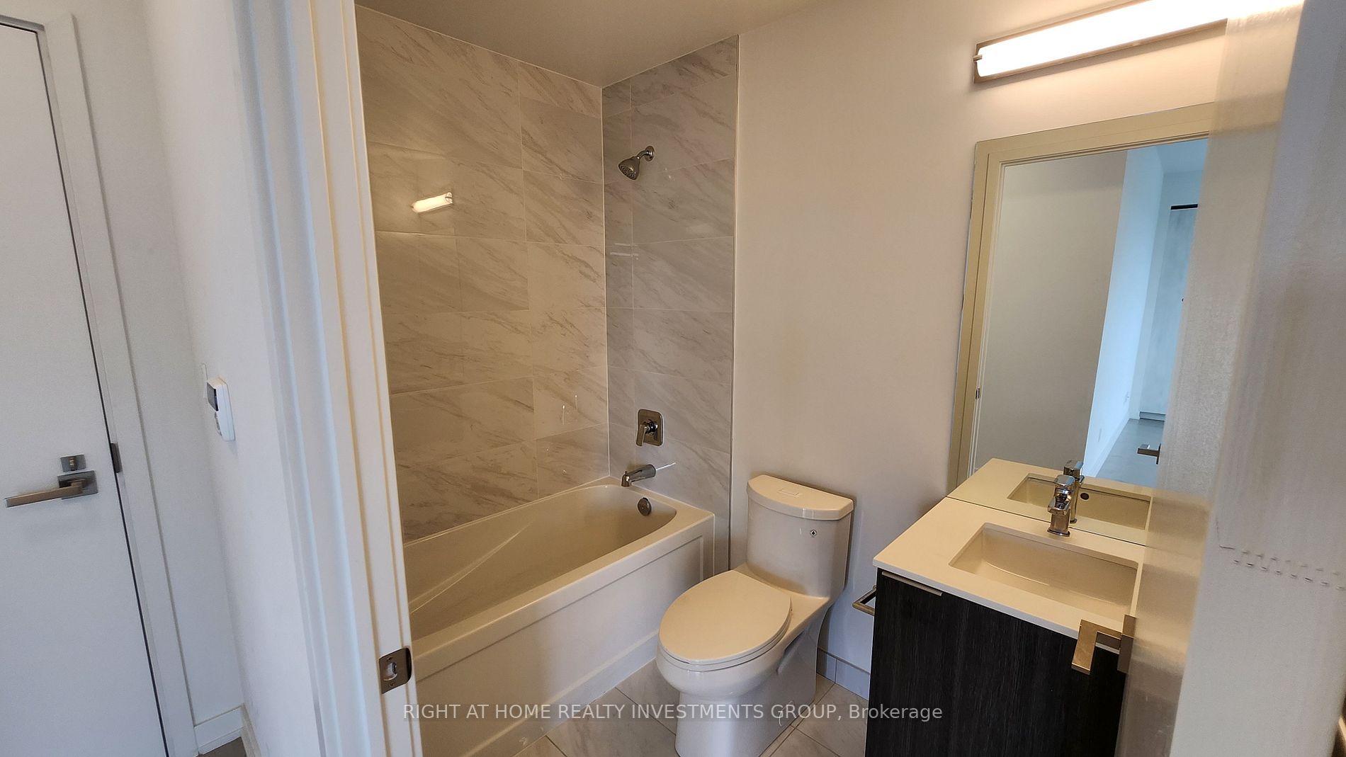 50 Ordnance St, #2709