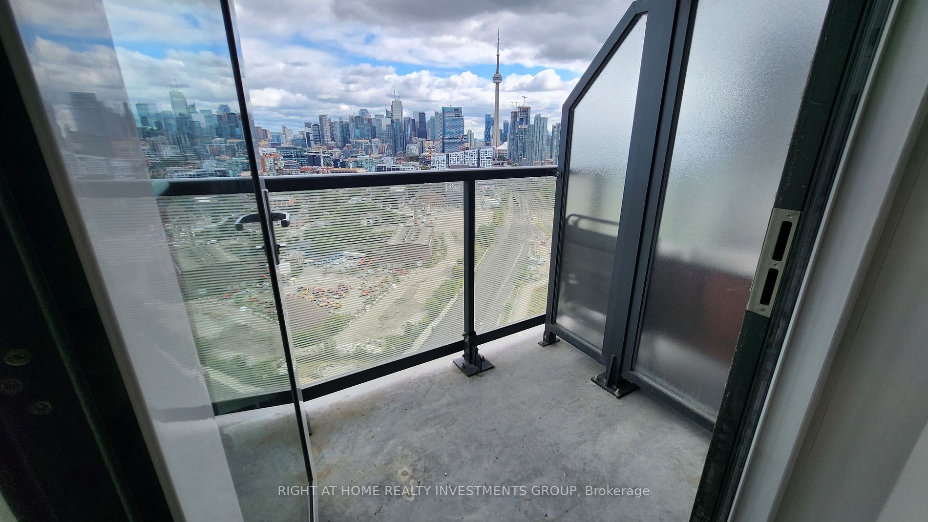 50 Ordnance St, #2709