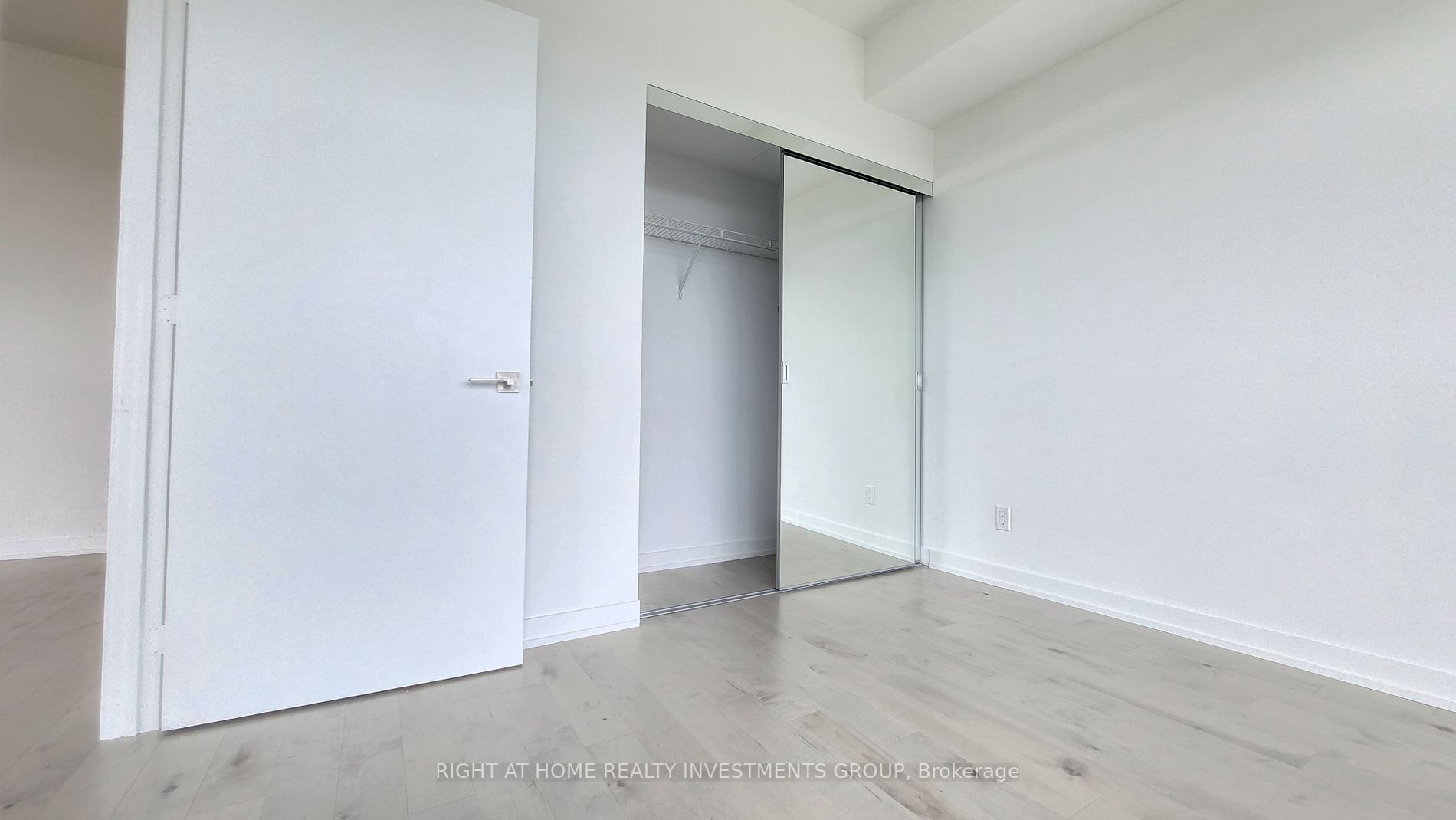 50 Ordnance St, #2709