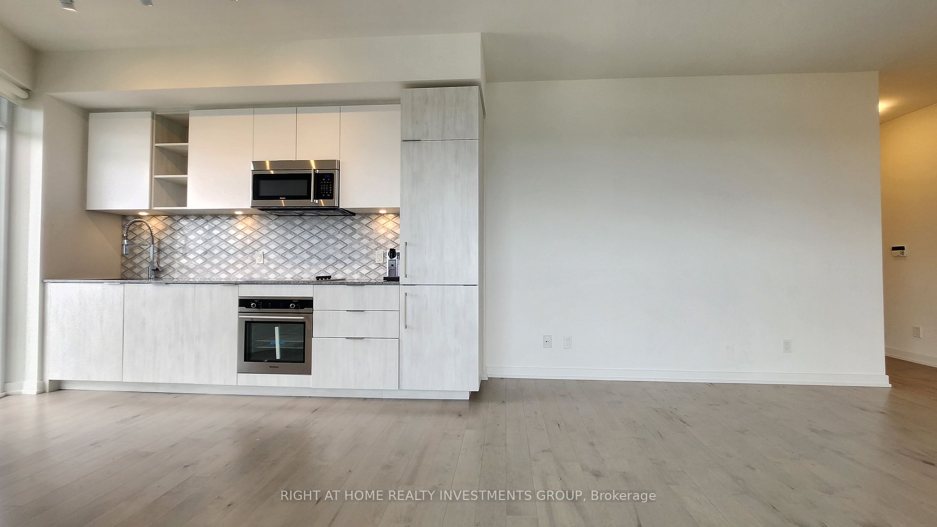 50 Ordnance St, #2709