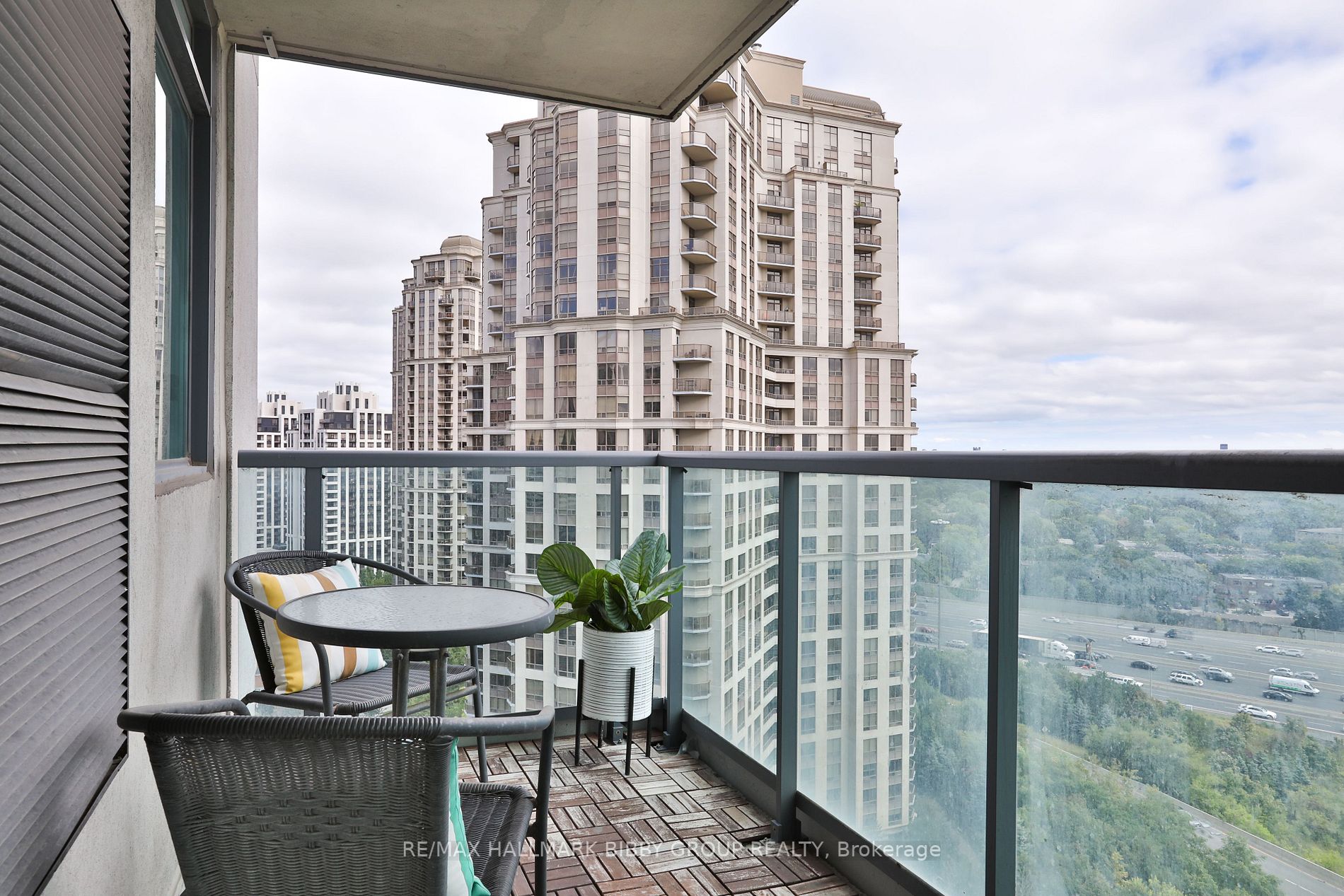 30 Harrison Garden Blvd, #2102