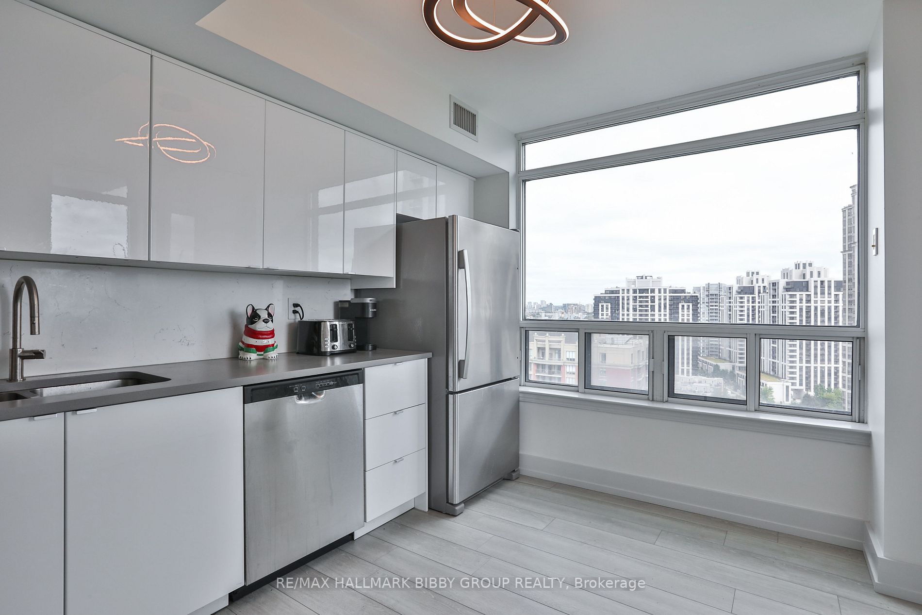30 Harrison Garden Blvd, #2102