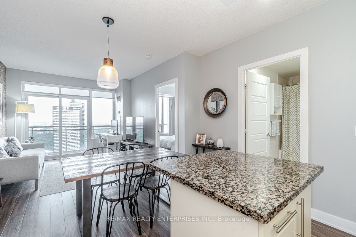 28 Linden St, #3003