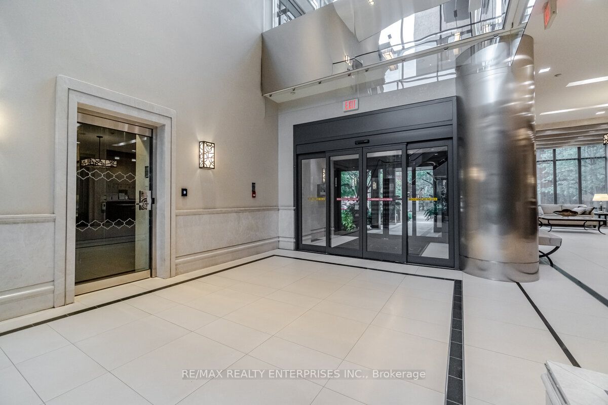 28 Linden St, #3003