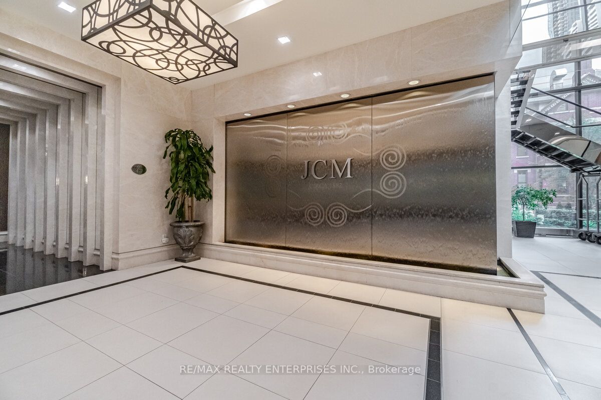 28 Linden St, #3003