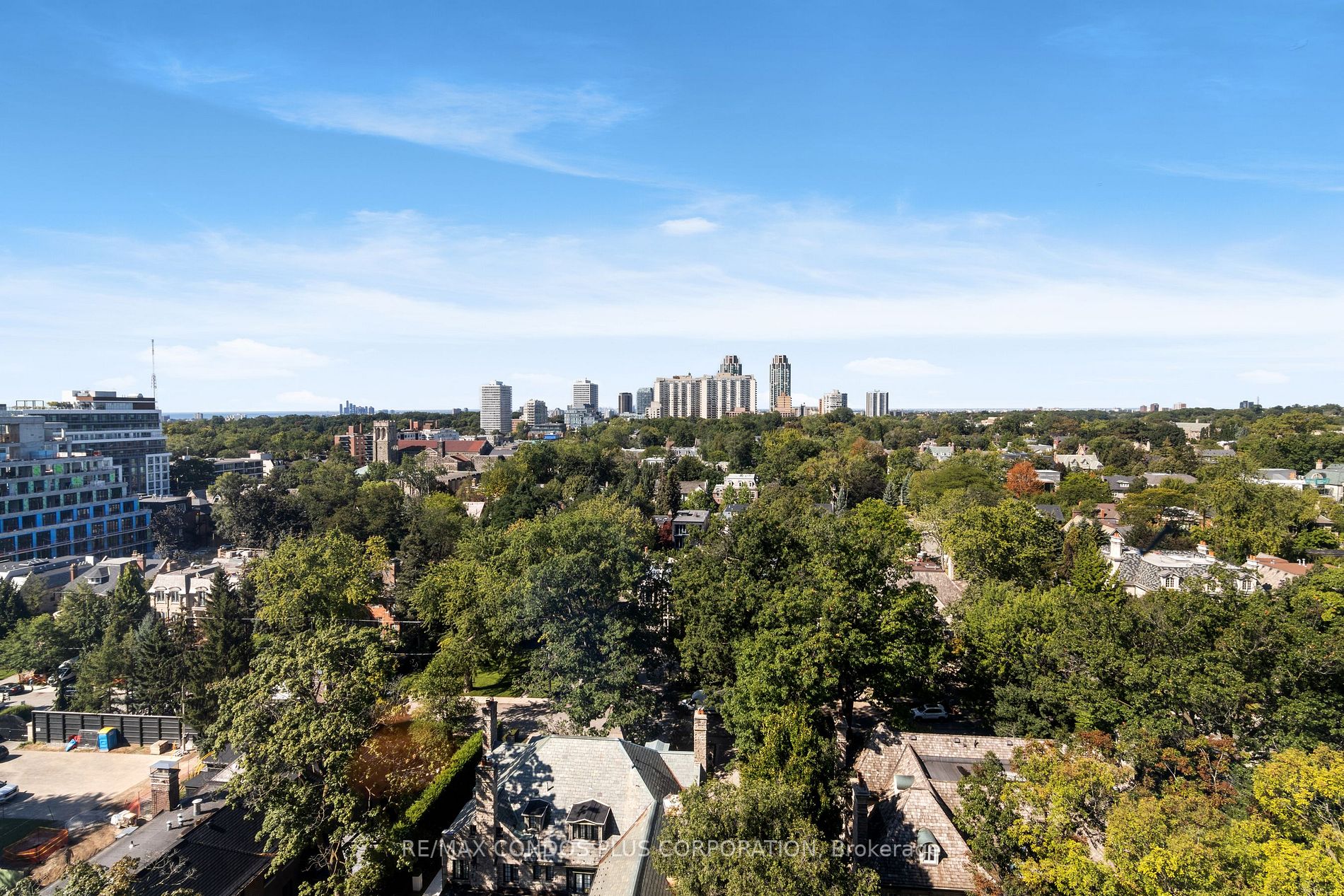500 Avenue Rd, #1401