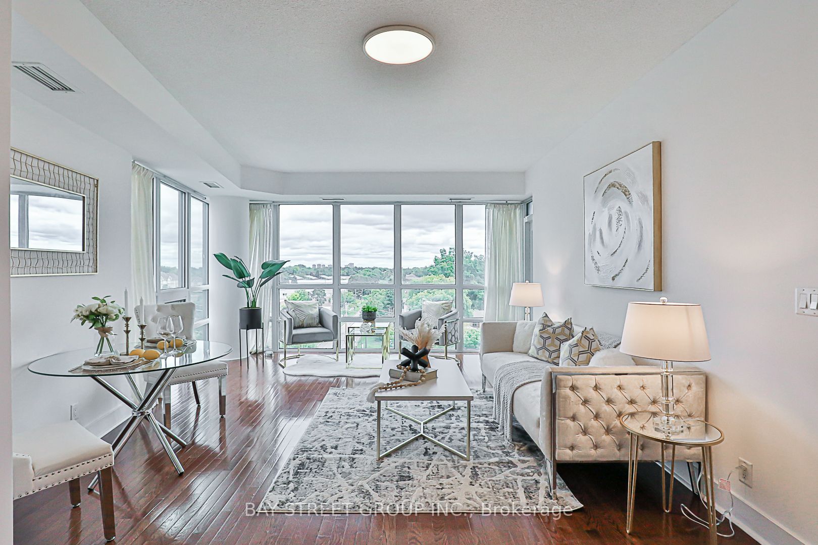 26 Norton Avenue, #803