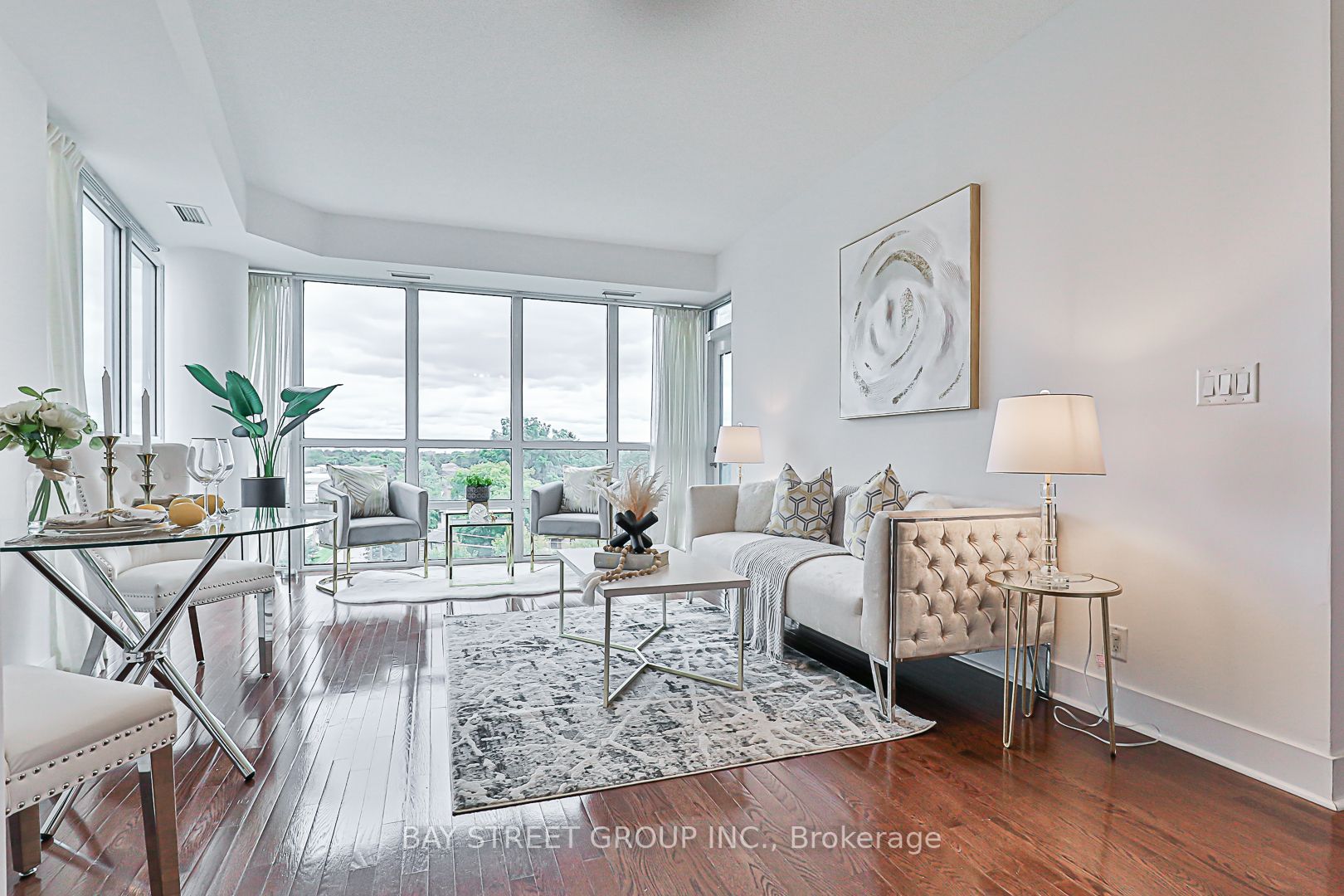 26 Norton Avenue, #803