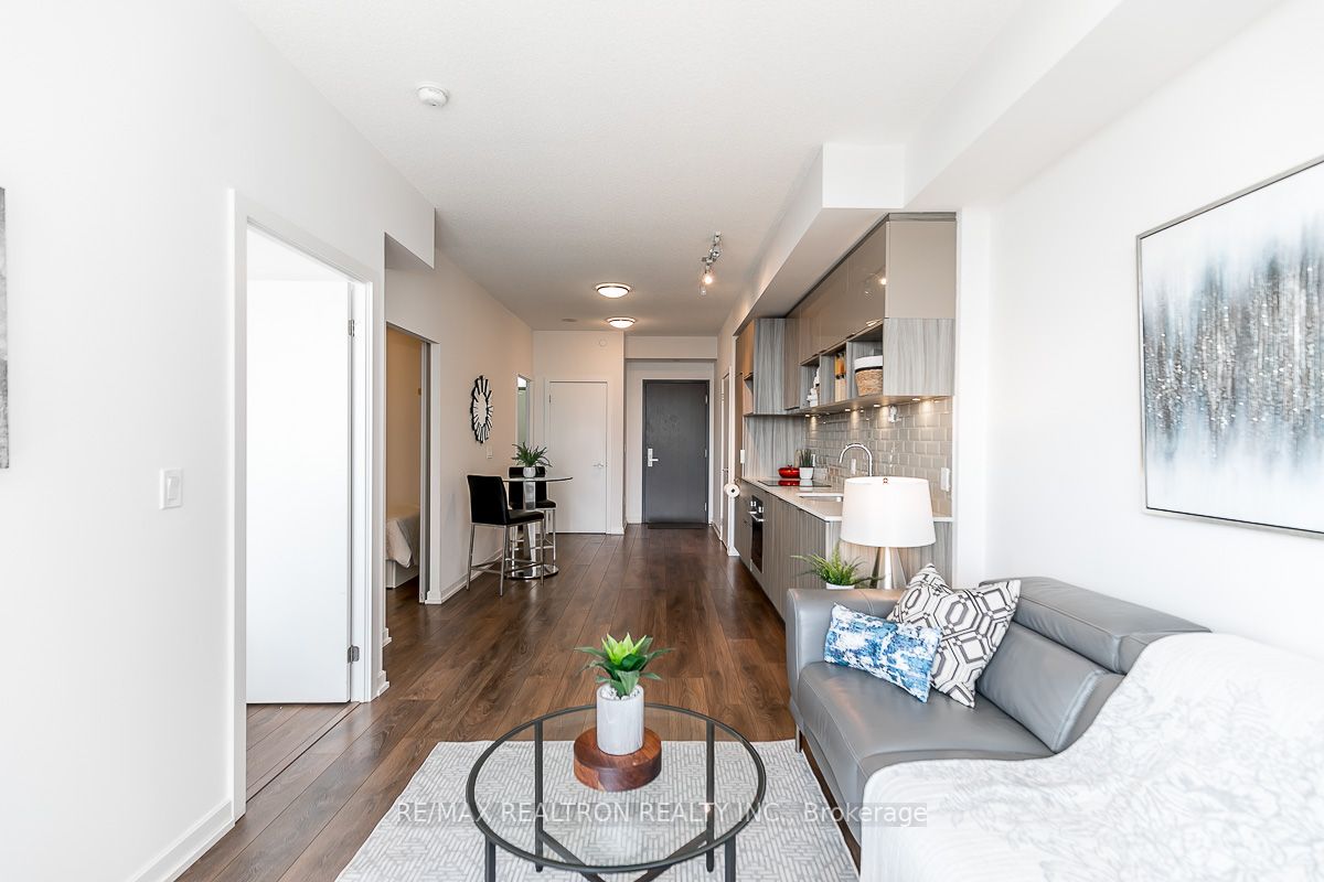 52 Forest Manor Rd, #1109