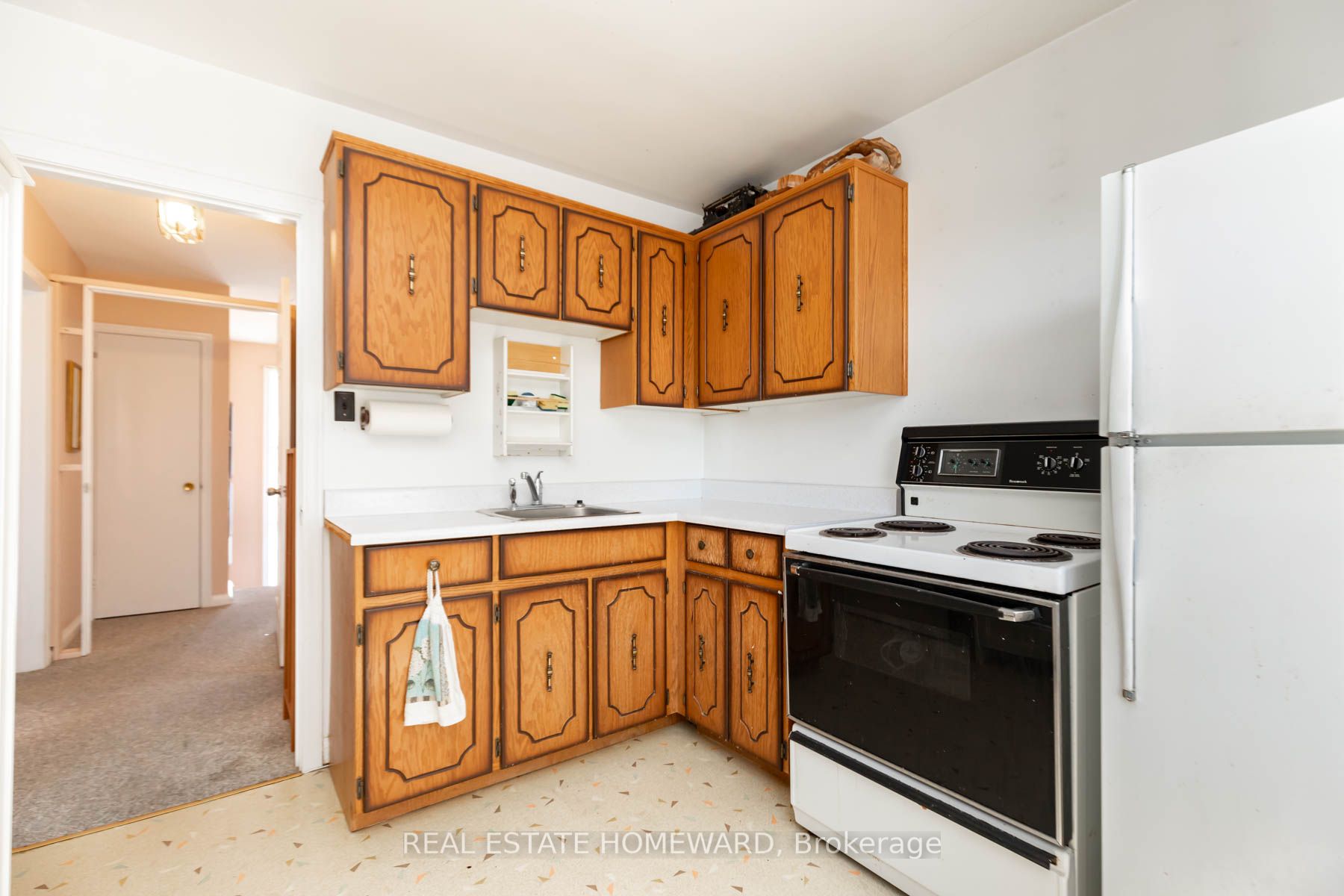 95 Wyndcliff Cres