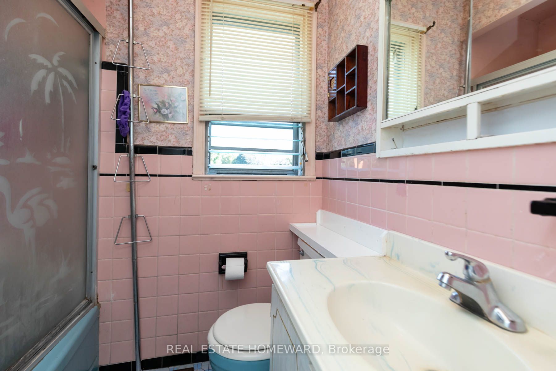 95 Wyndcliff Cres