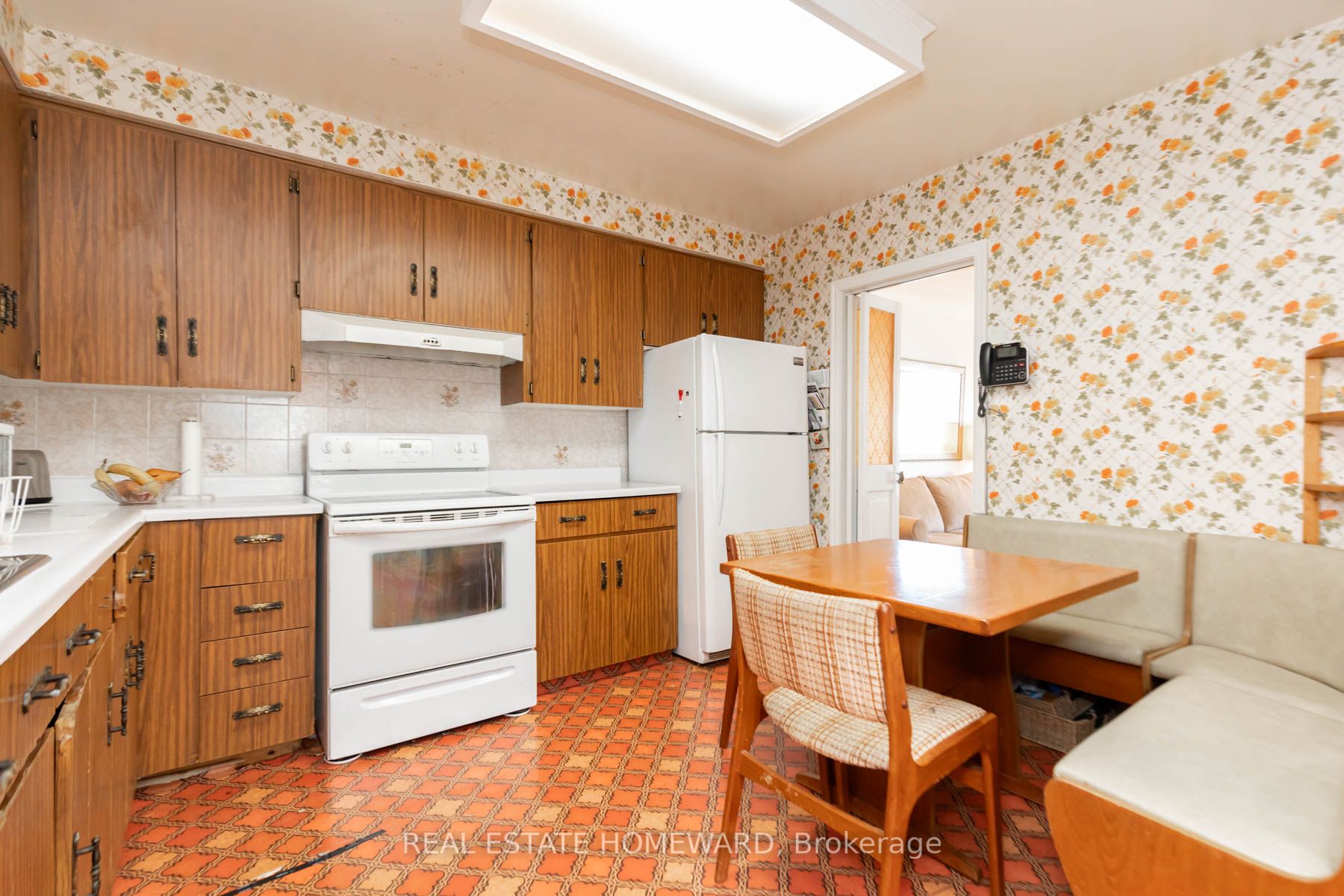 95 Wyndcliff Cres