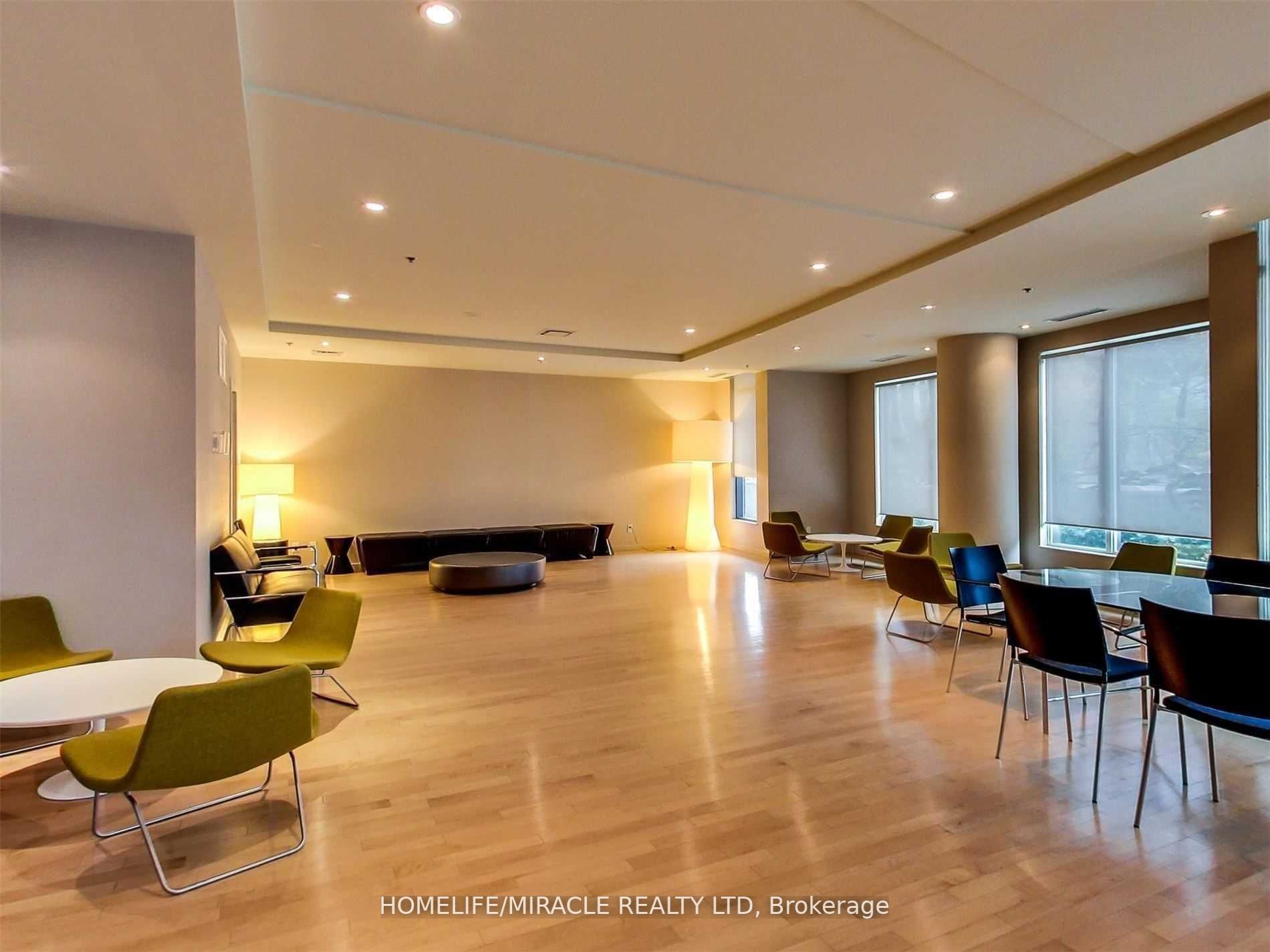 231 Fort York Blvd, #2310