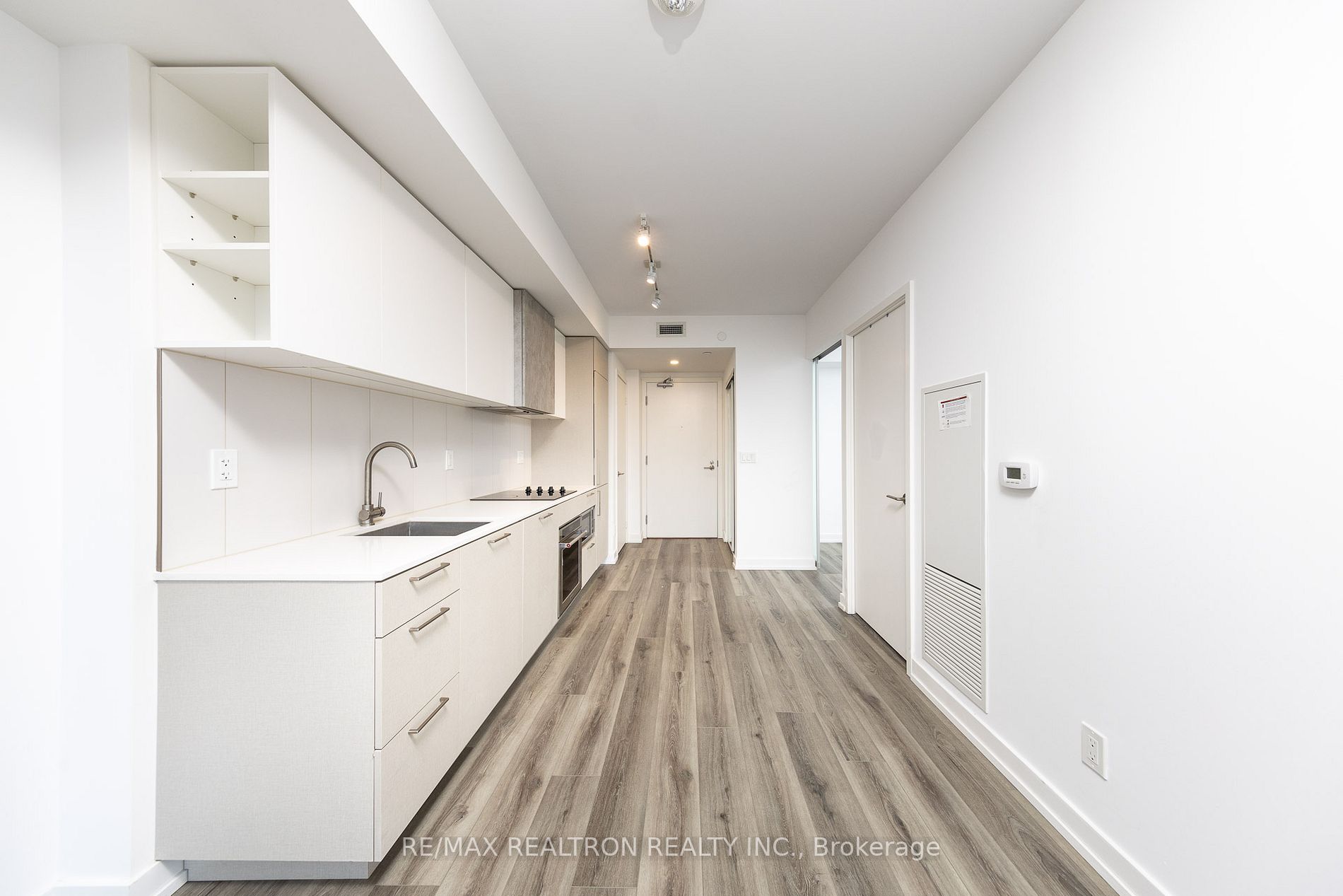 19 Western Battery Rd, #1502