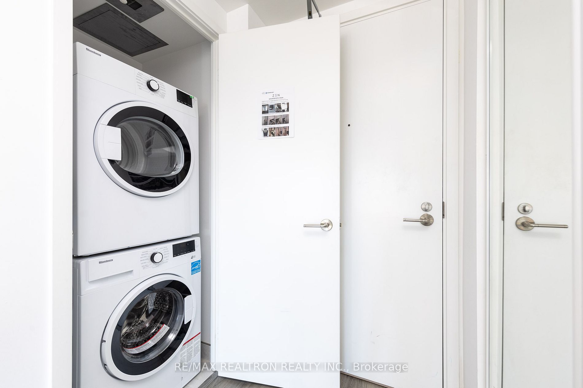 19 Western Battery Rd, #1502