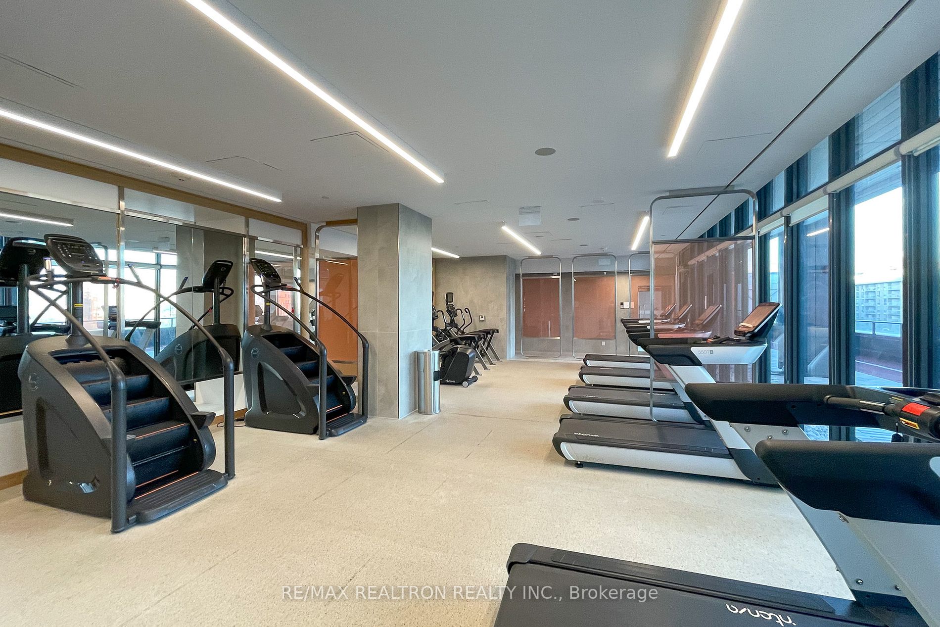 19 Western Battery Rd, #1502