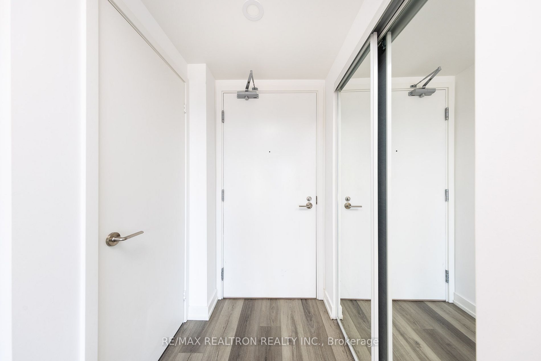19 Western Battery Rd, #1502