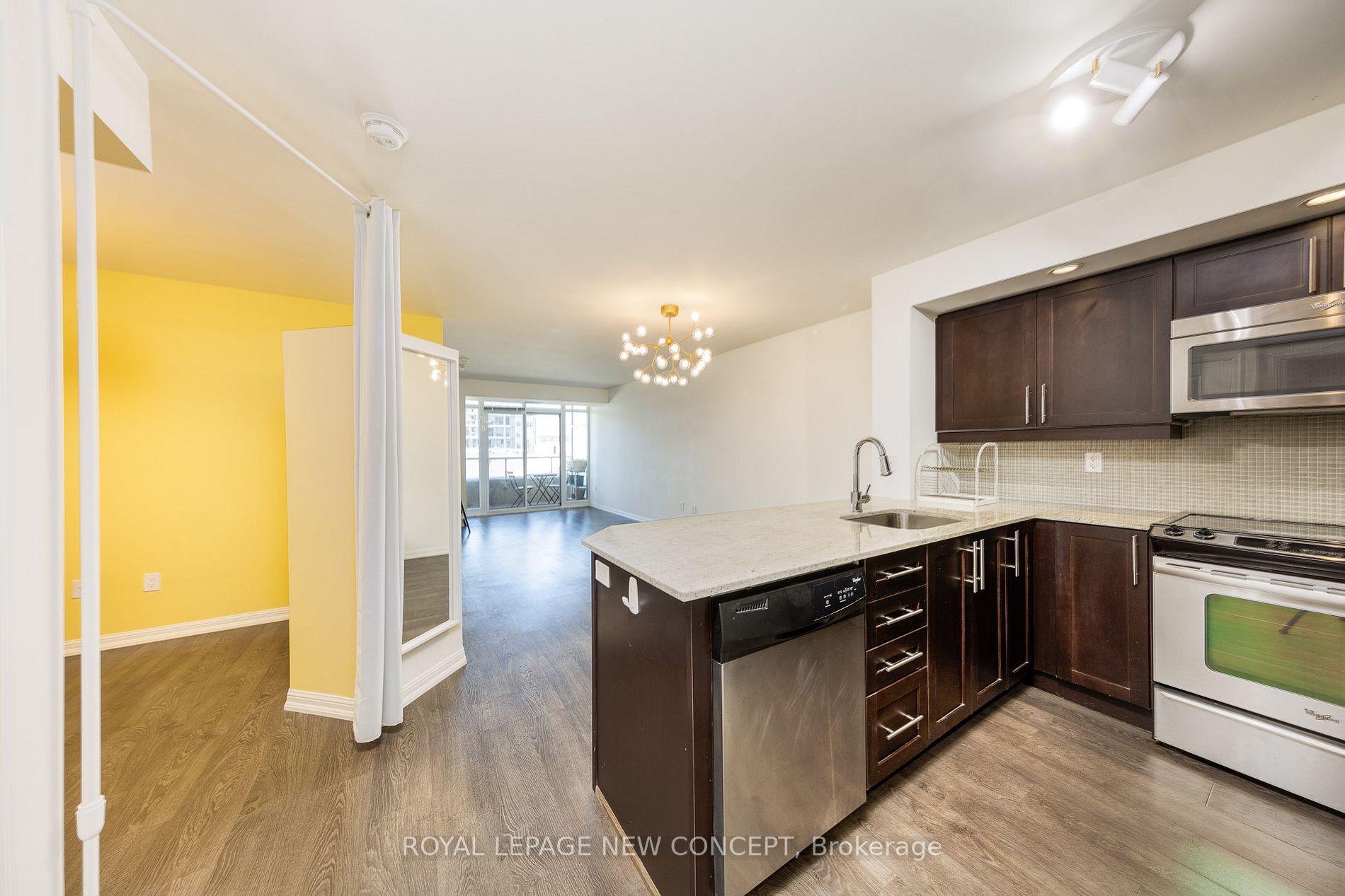 85 East Liberty St, #502