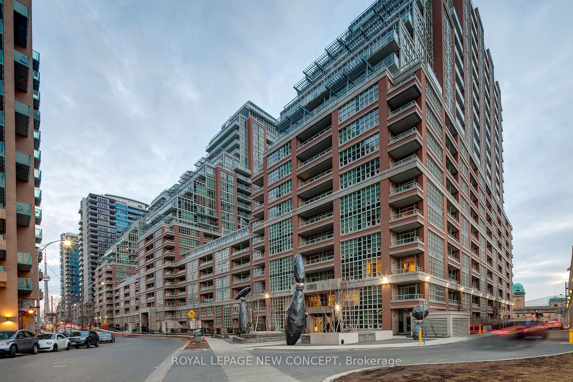 85 East Liberty St, #502