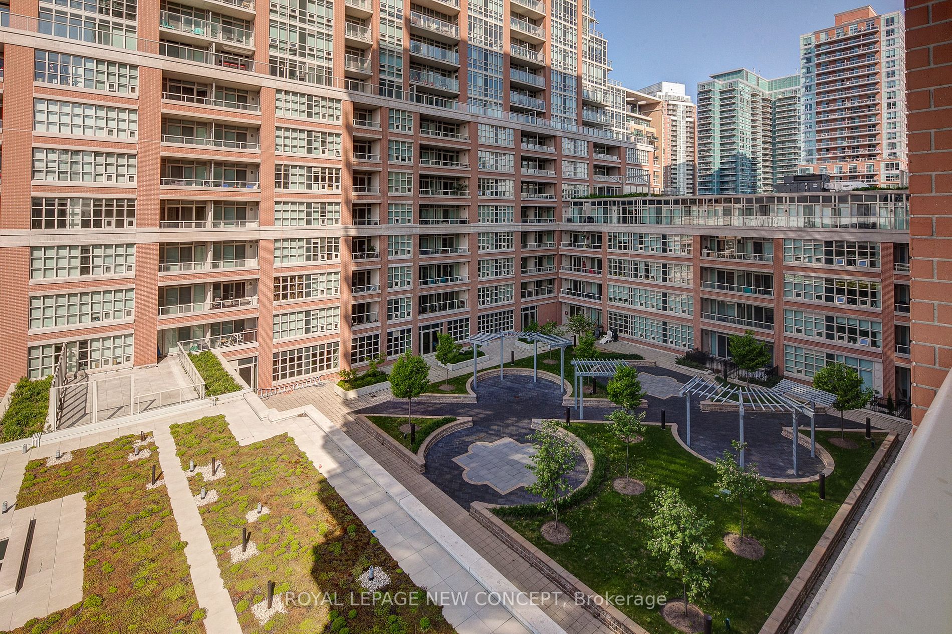 85 East Liberty St, #502