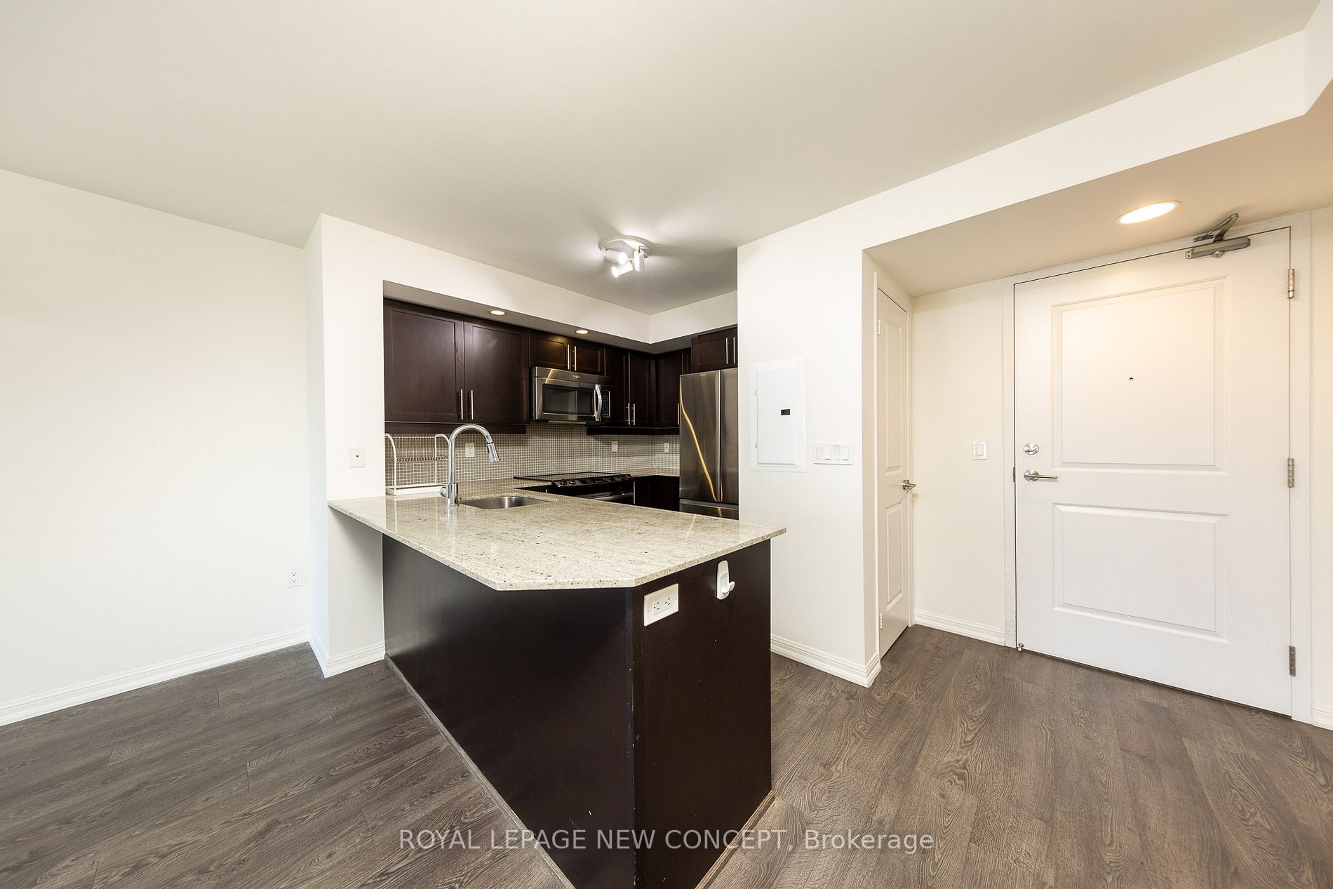 85 East Liberty St, #502
