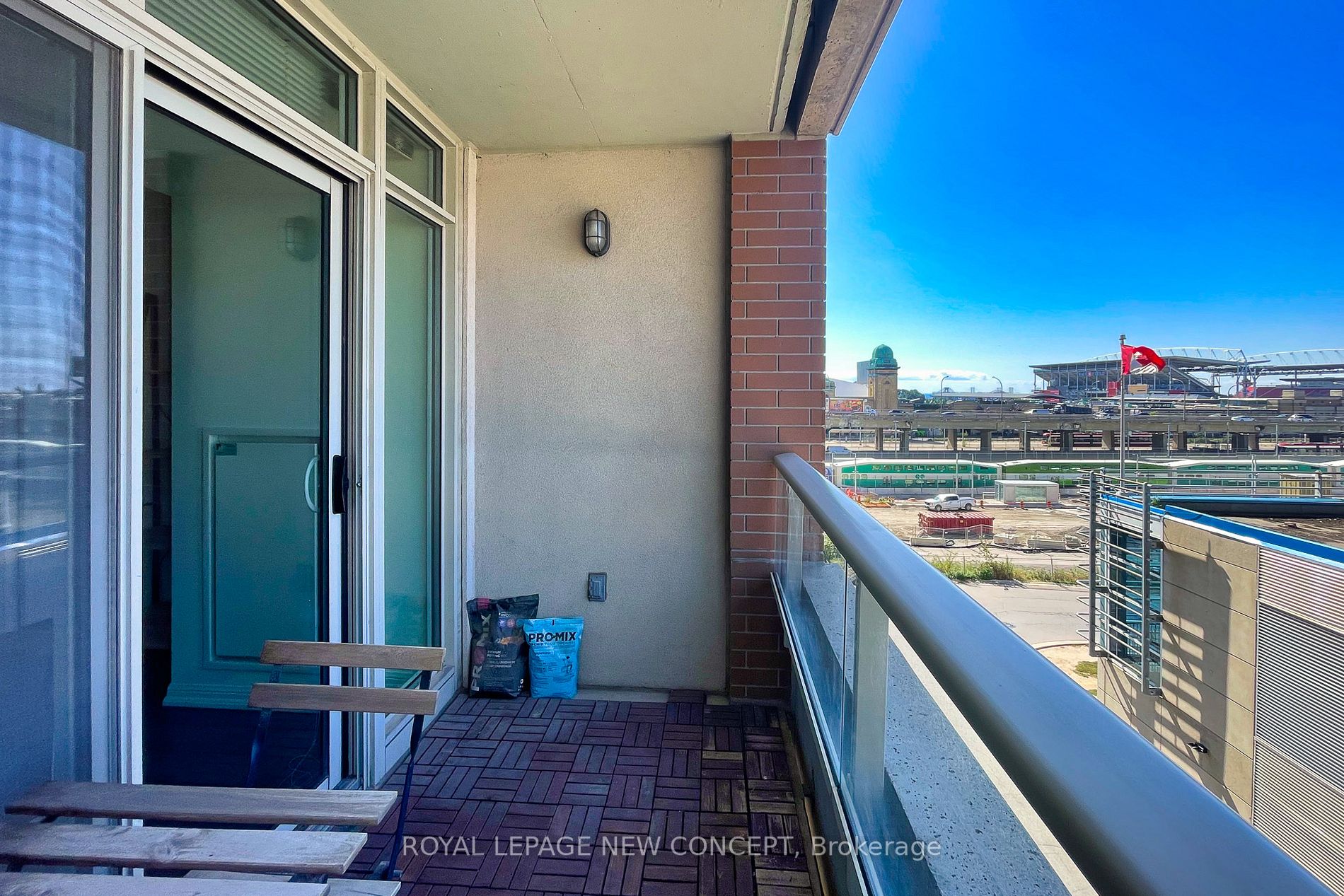 85 East Liberty St, #502