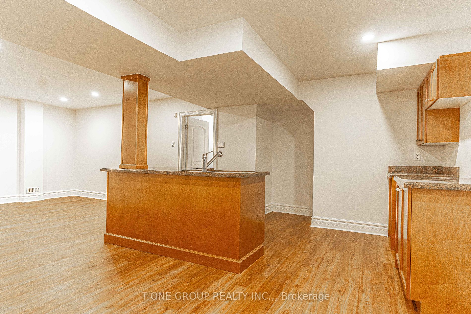 83 Harlandale Ave