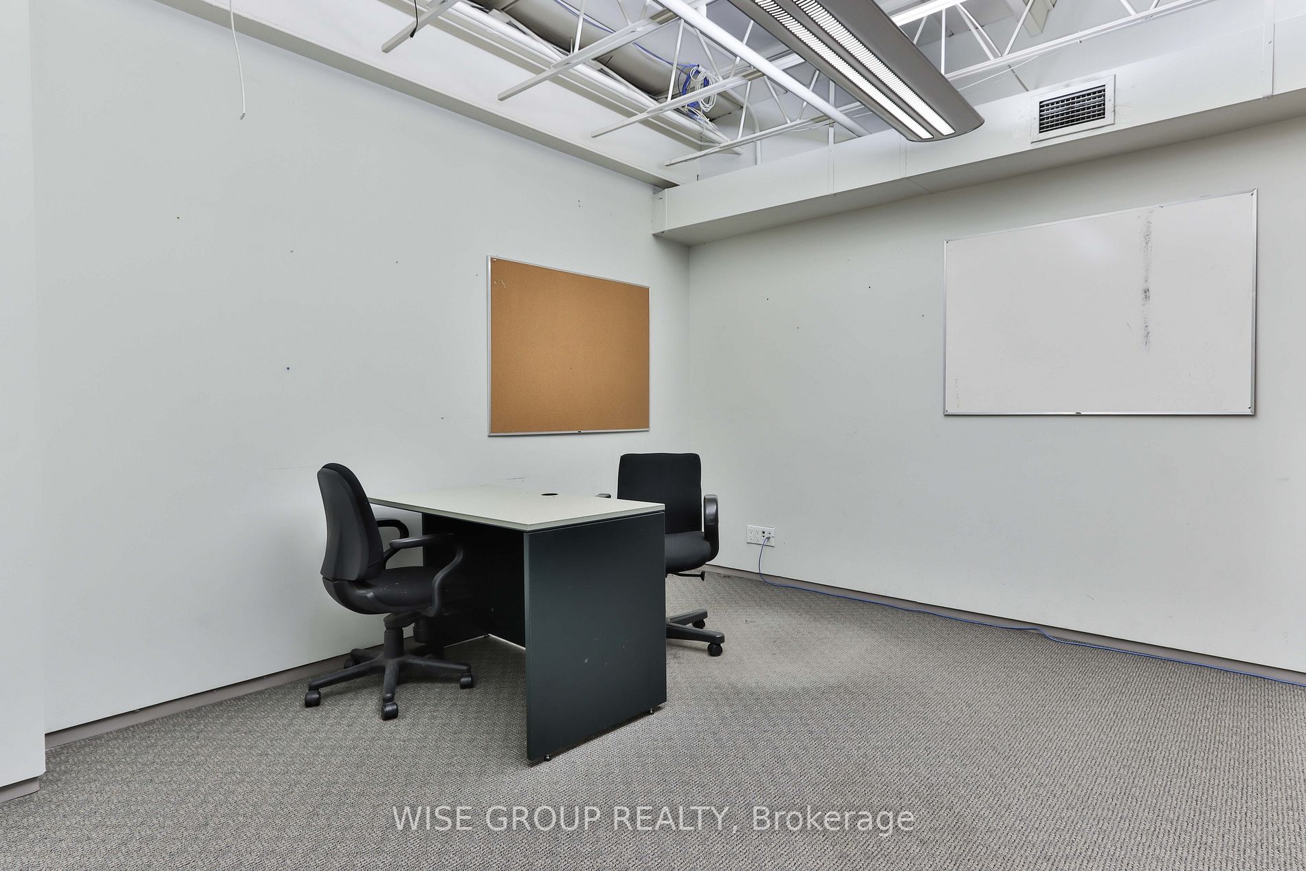 2450 Victoria Park Ave, #100