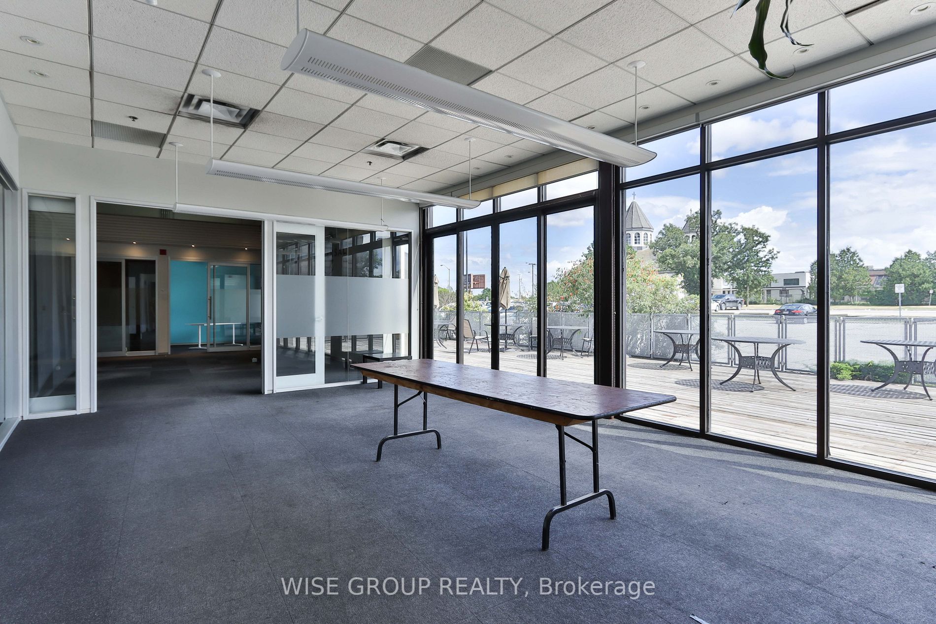2450 Victoria Park Ave, #100
