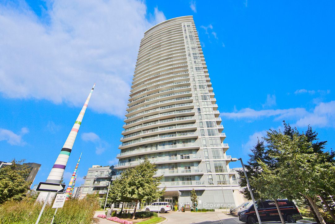 70 Forest Manor Rd, #421