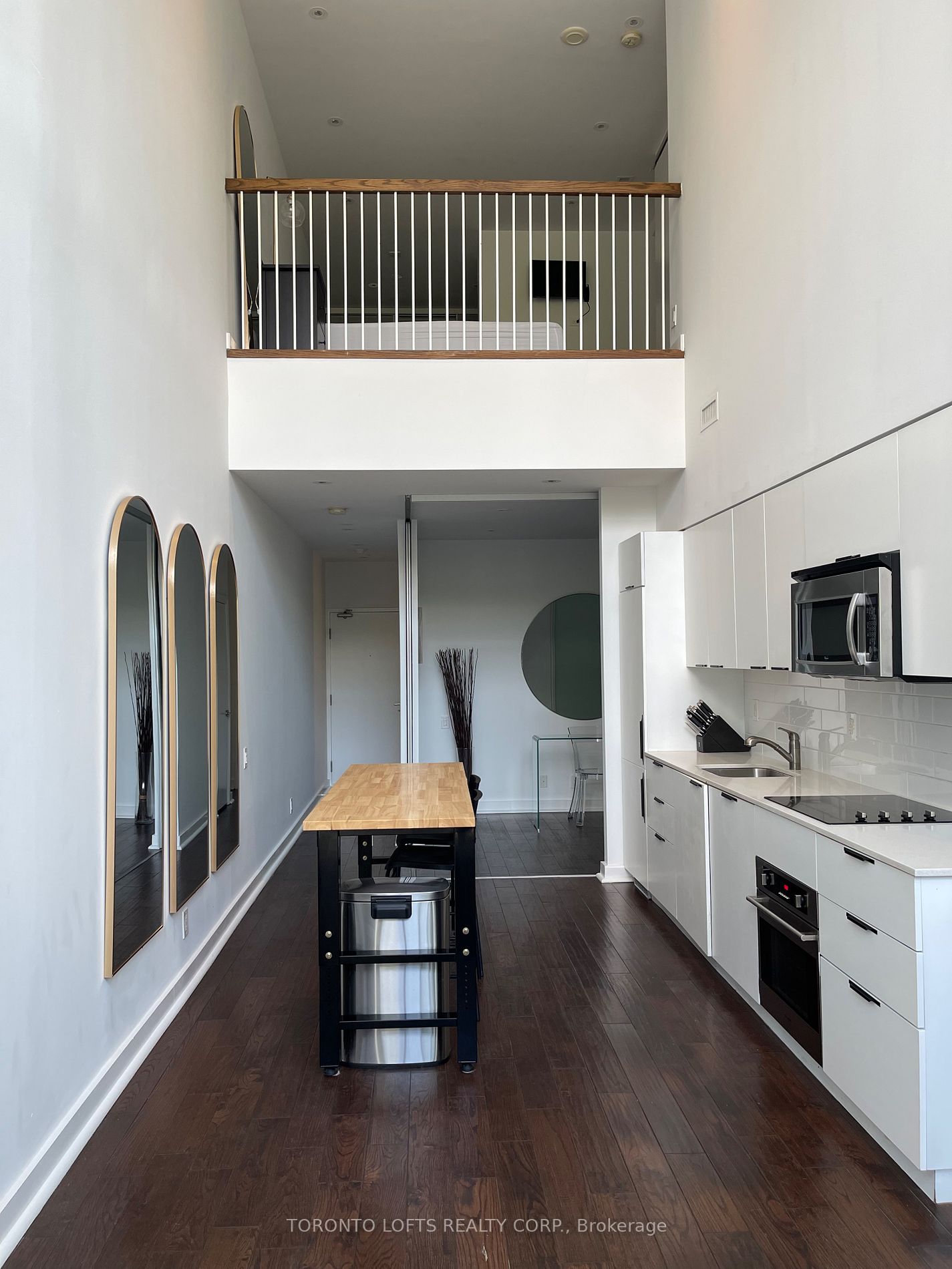 5 Hanna Avenue #108