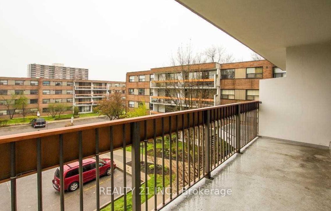 1815 O'connor Dr, #311