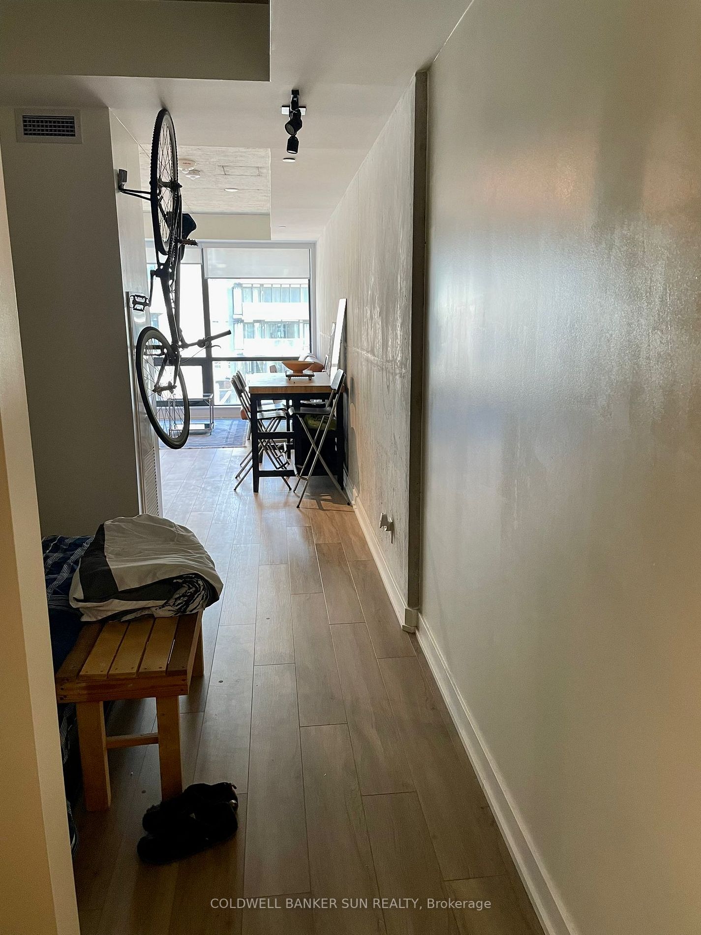 458 Richmond St, #603