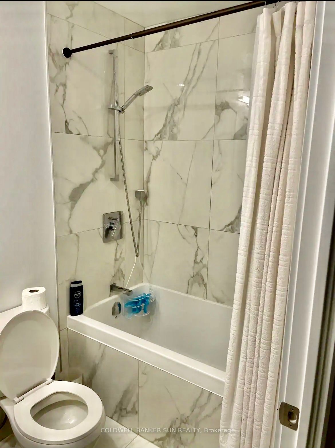 458 Richmond St, #603