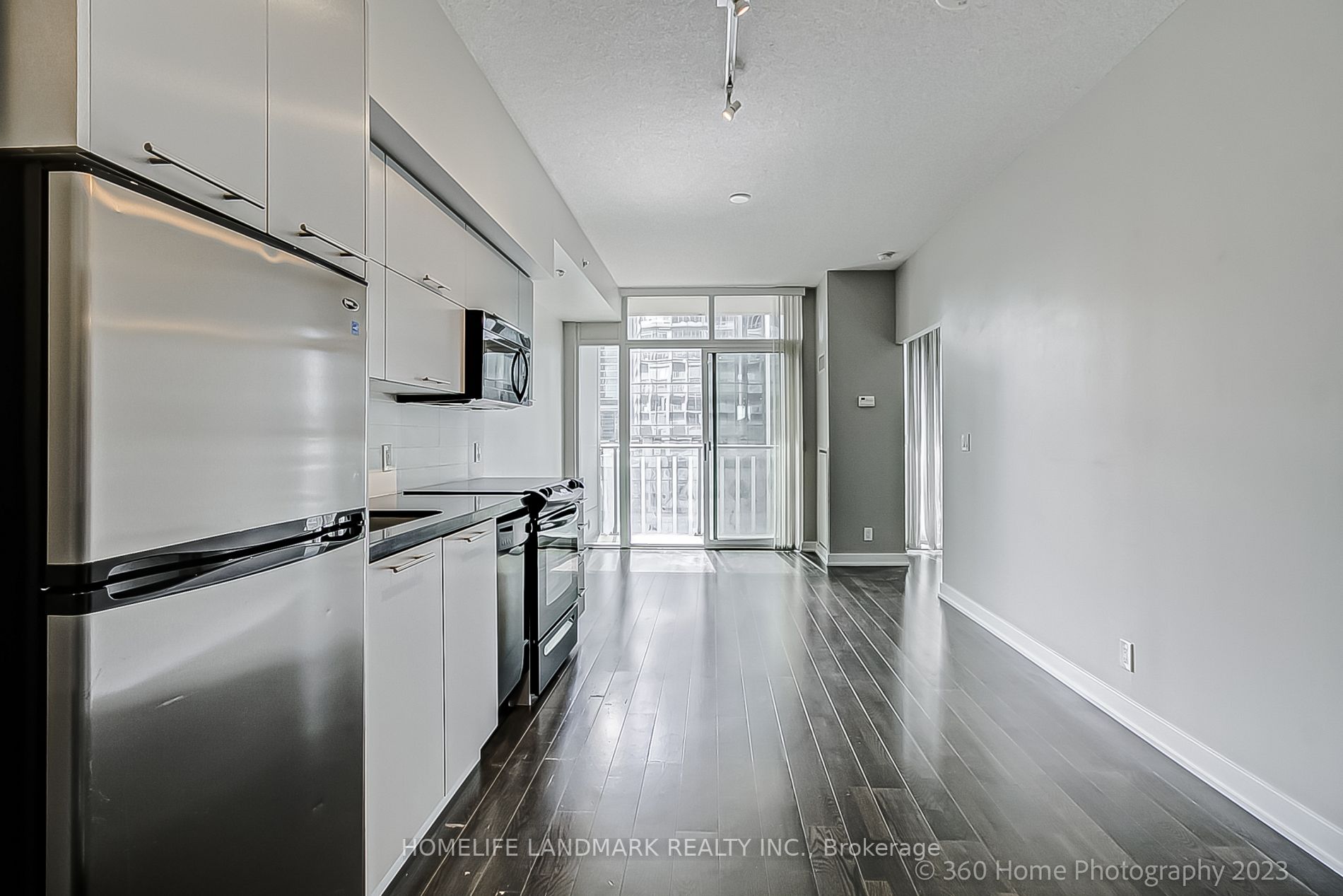 21 Nelson St, #923