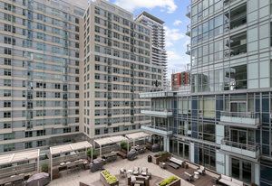 89 Dunfield Ave, #628