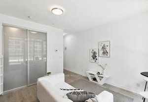 89 Dunfield Ave, #628